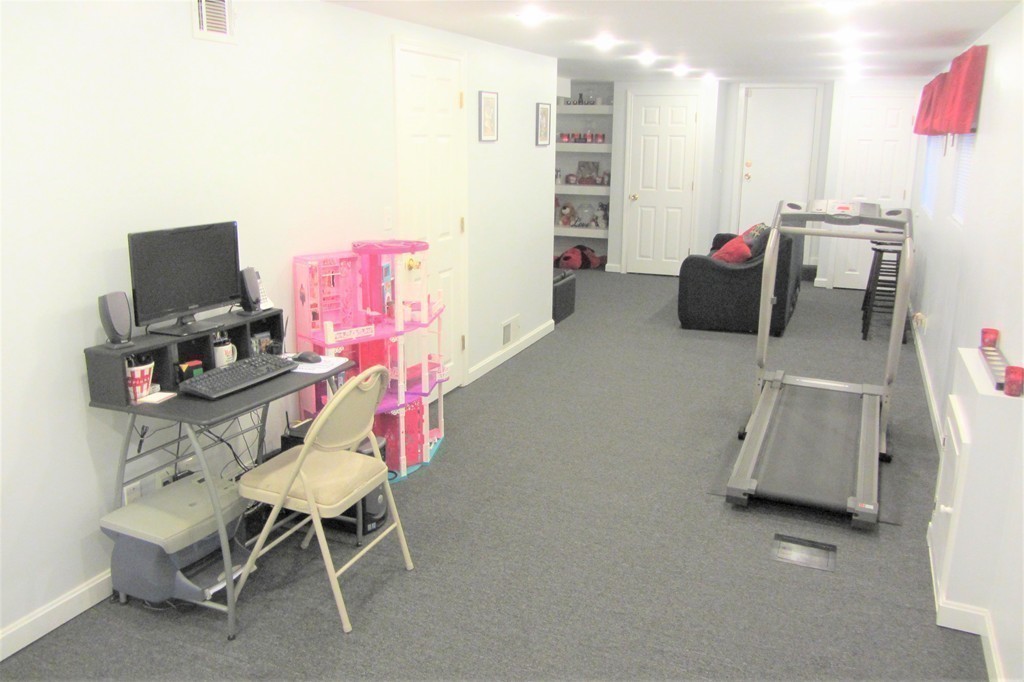 38 Alwin Street Boston, MA 02136 - Photo 13 of 16 Gallery Image 13