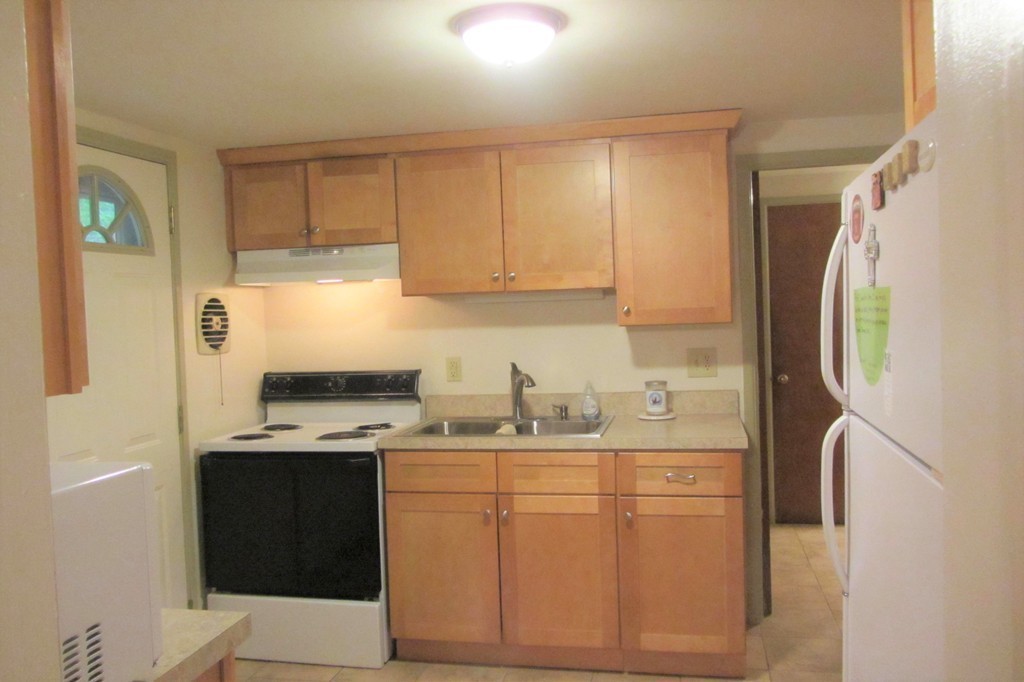38 Alwin Street Boston, MA 02136 - Photo 6 of 16 Gallery Image 6