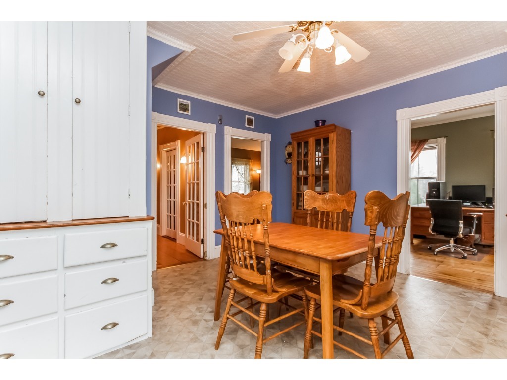 258 Mast Road Manchester, NH 03102 - Photo 5 of 24