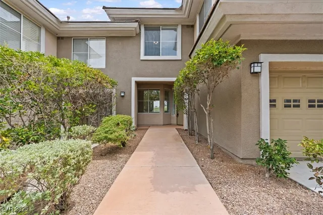 $418,000 | 664 Peachy Canyon Circle, Unit 103, Las Vegas, NV 89144