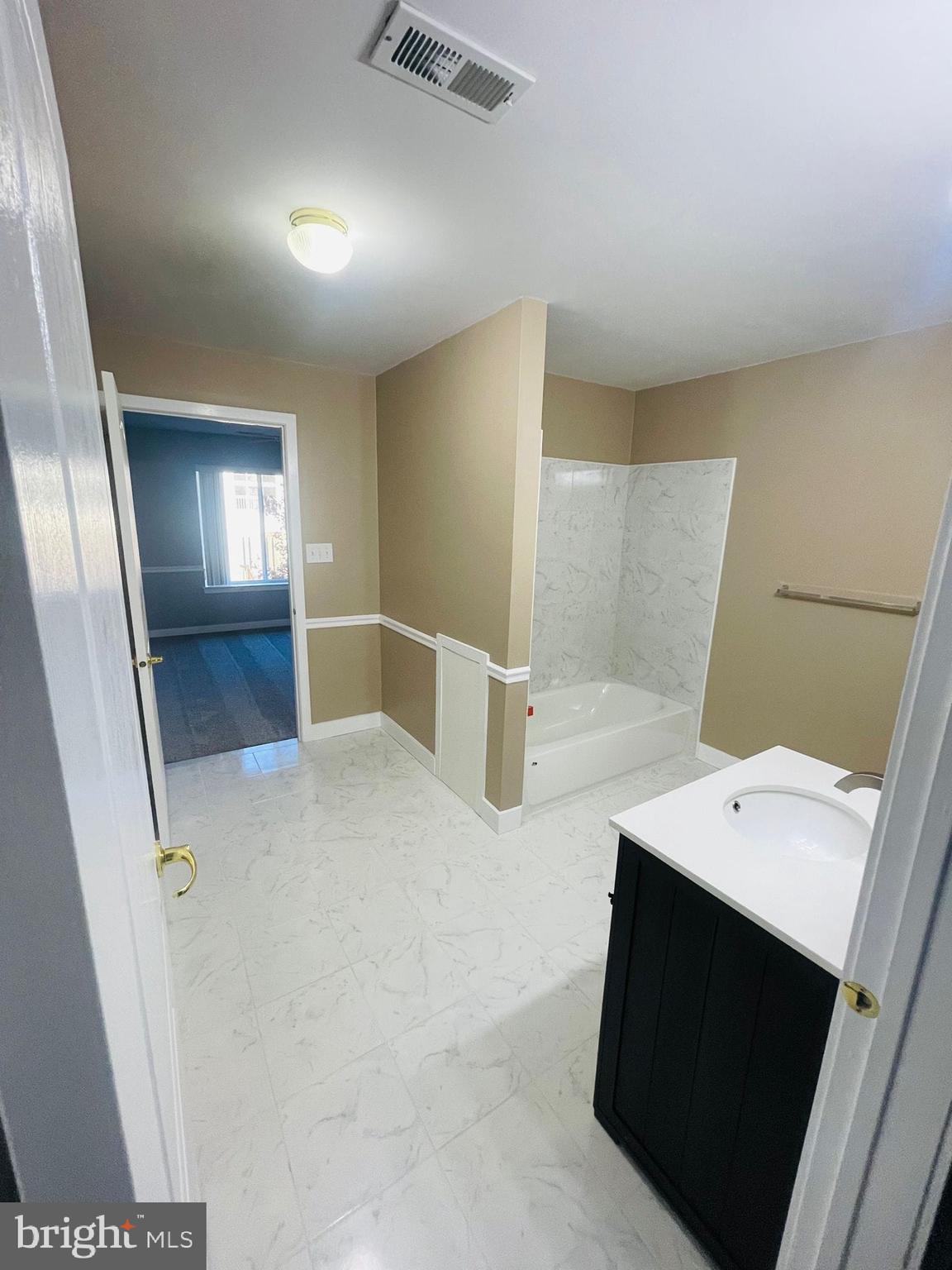 9200 Blue Grass Road, Unit H170 Philadelphia, PA 19114 - Photo 27 of 85 Gallery Image 27