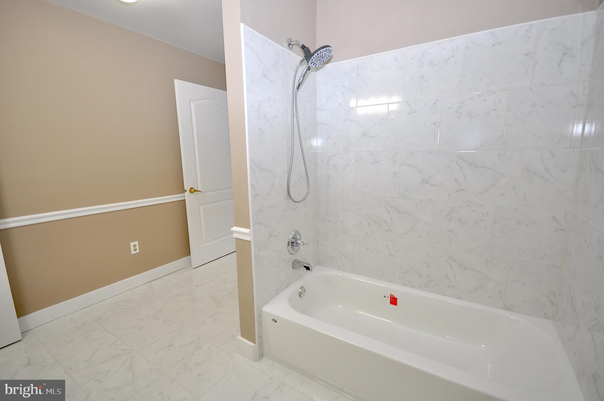 9200 Blue Grass Road, Unit H170 Philadelphia, PA 19114 - Photo 30 of 85 Gallery Image 30