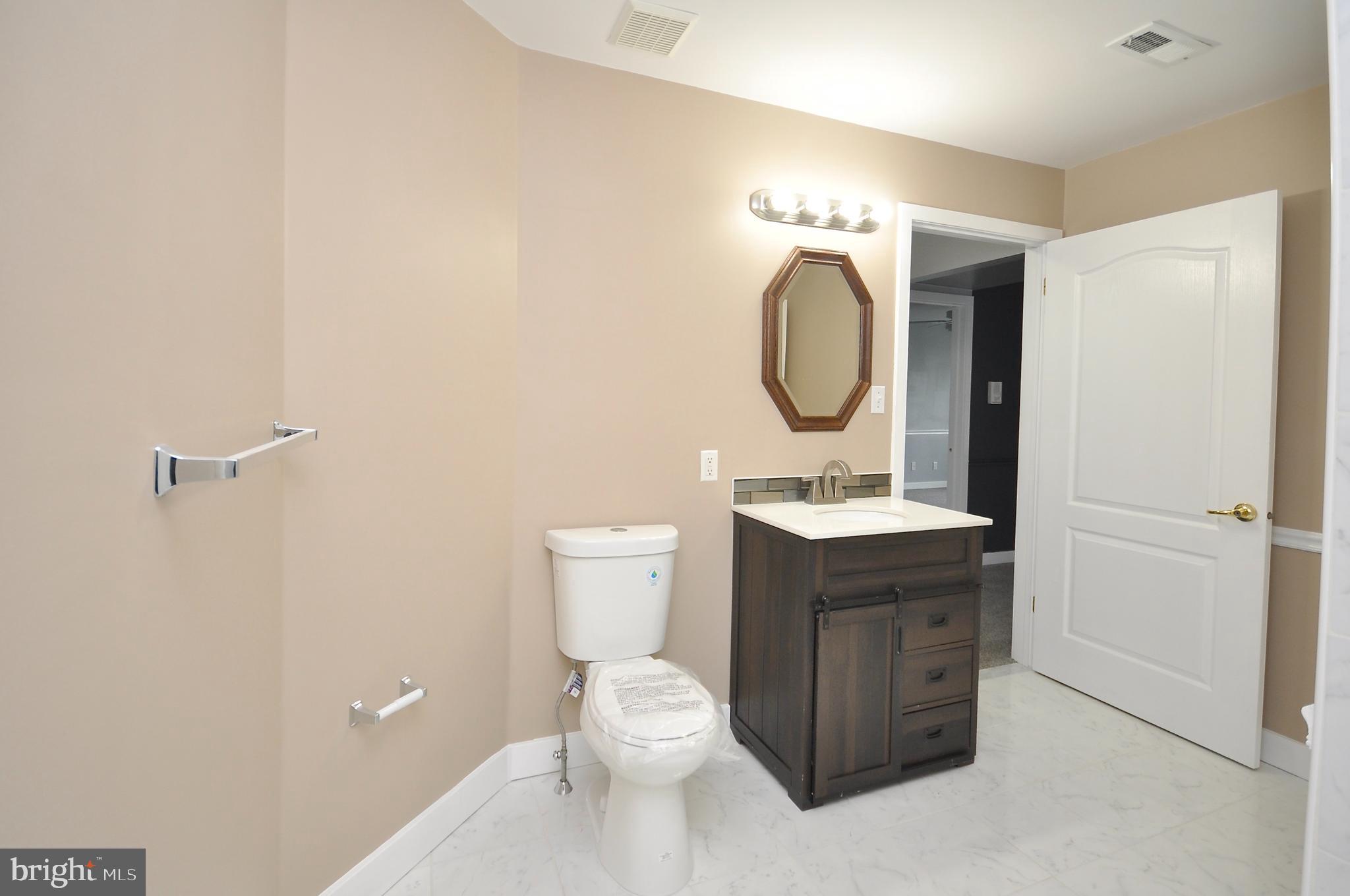 9200 Blue Grass Road, Unit H170 Philadelphia, PA 19114 - Photo 31 of 85 Gallery Image 31