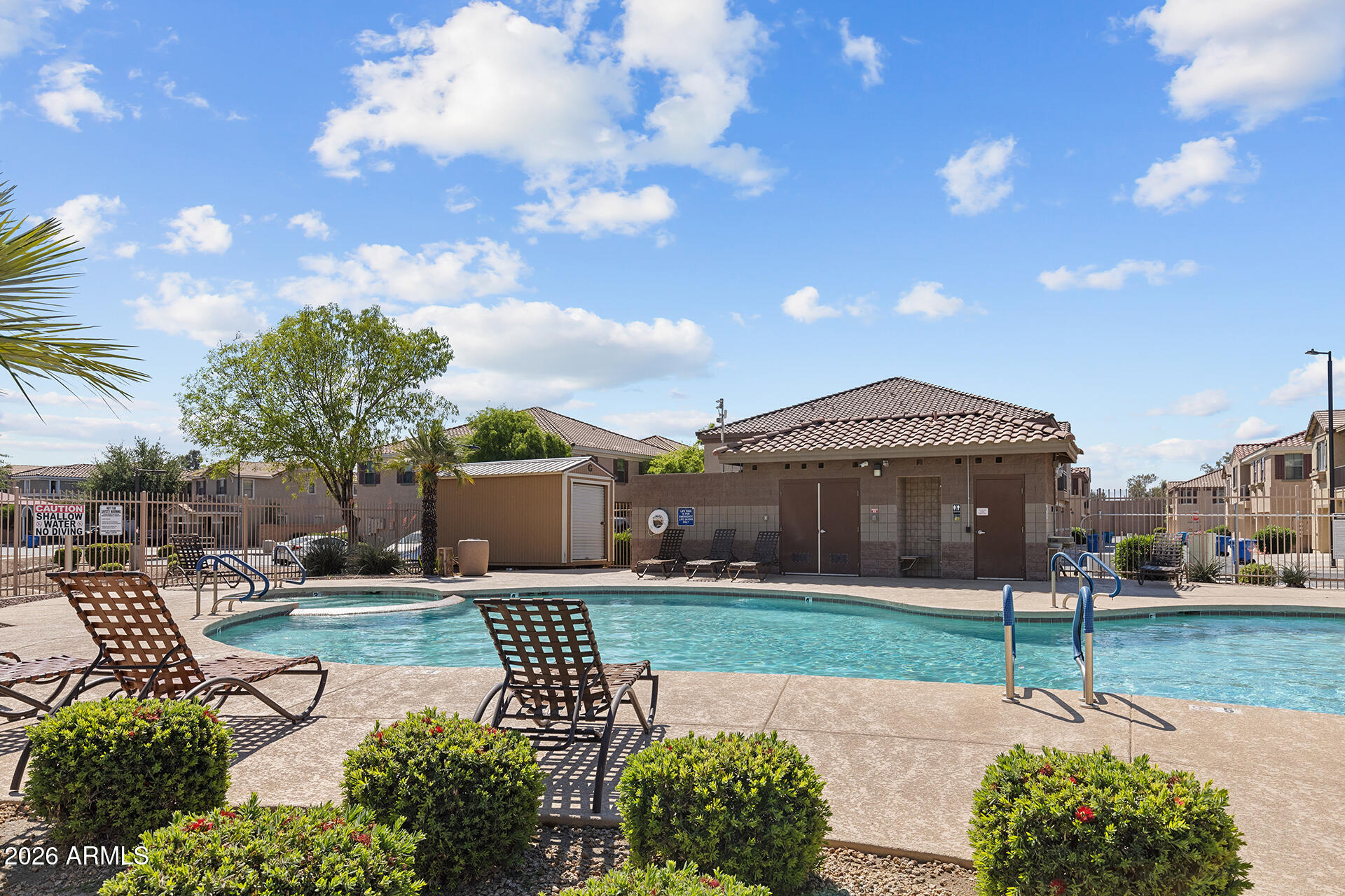 8189 West Groom Creek Road Phoenix, AZ 85043 - Photo 34 of 37 41