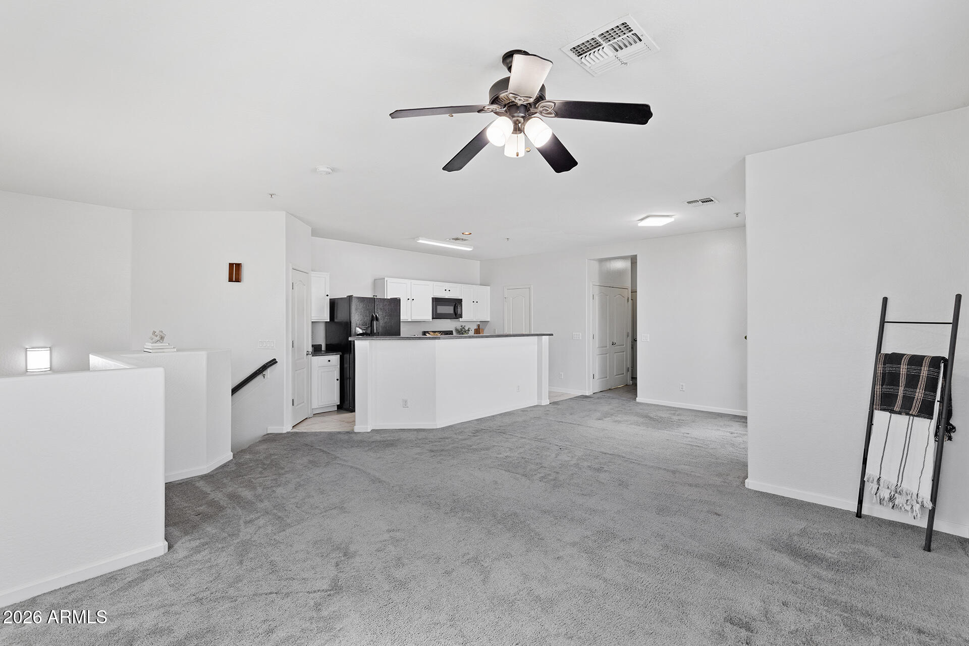 8189 West Groom Creek Road Phoenix, AZ 85043 - Photo 9 of 37 12