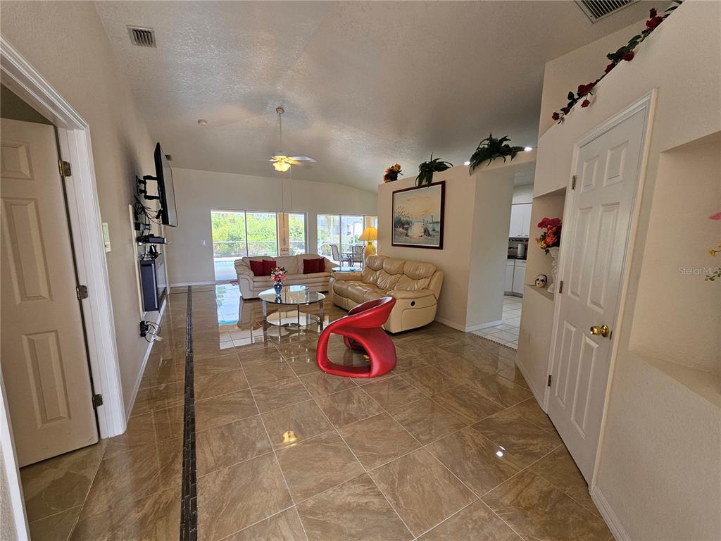 114 Albatross Road Rotonda West, FL 33947 - Photo 3 of 36 workspace with furniture
