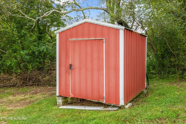 $310,000 | 5704 Scott Highway, Robbins, TN 37852