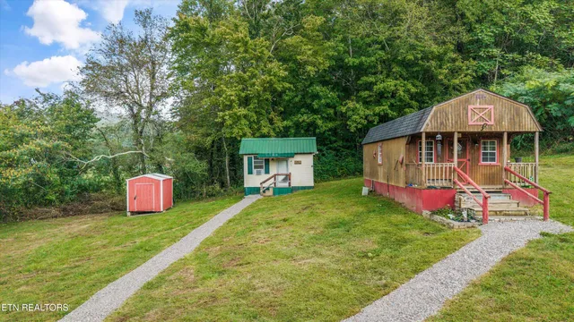 $310,000 | 5704 Scott Highway, Robbins, TN 37852