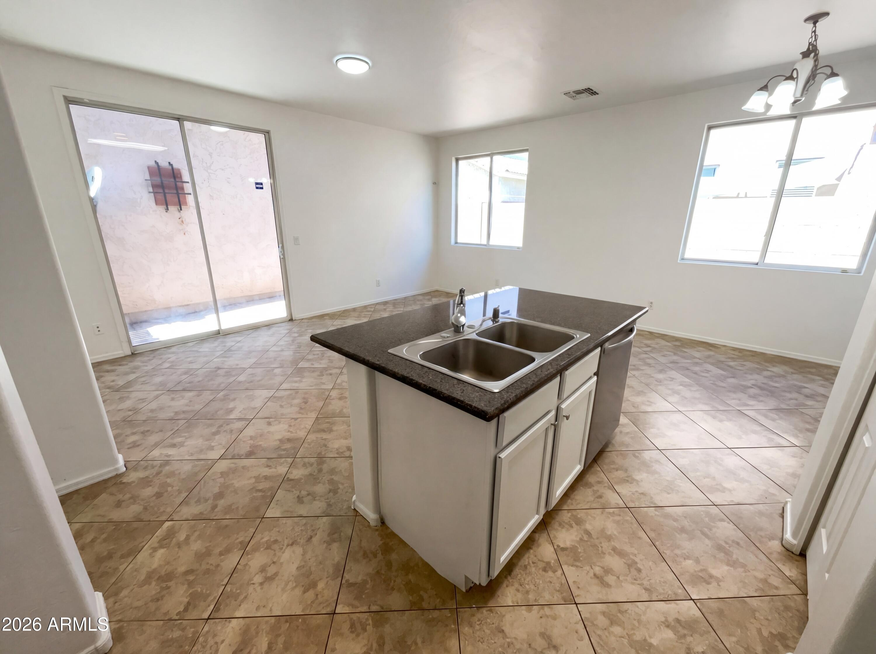4246 East Tyson Street Gilbert, AZ 85295 - Photo 9 of 35