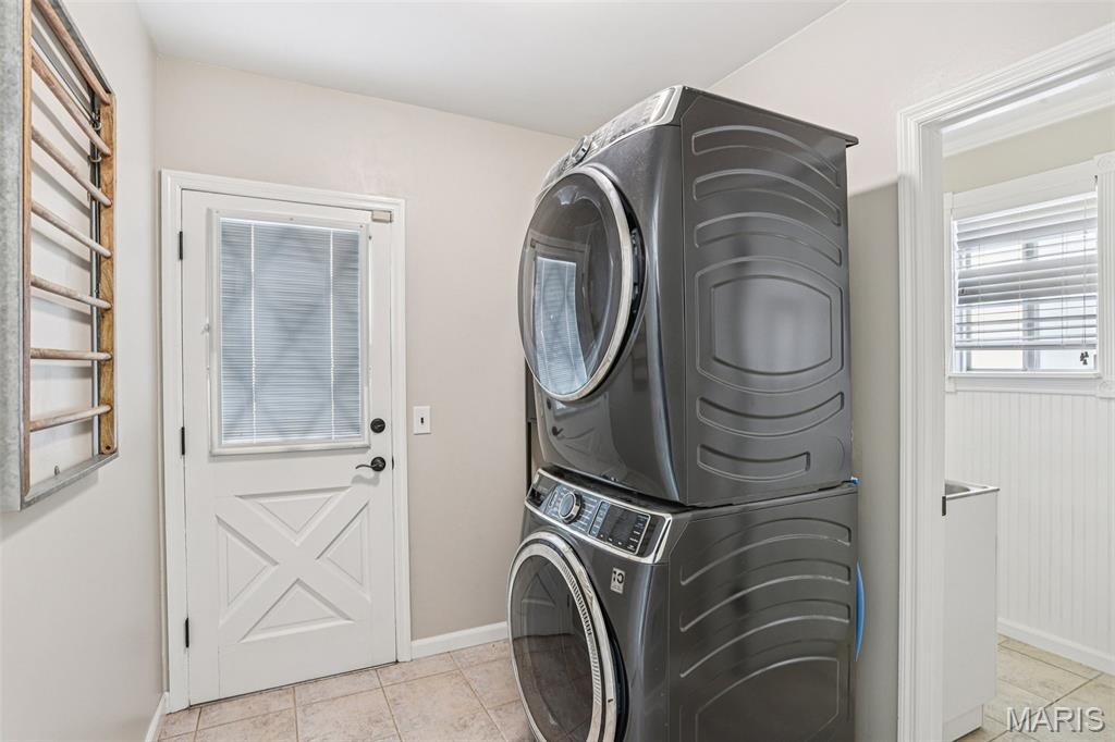 5914 Shortleaf Court St. Louis, MO 63128 - Photo 7 of 45