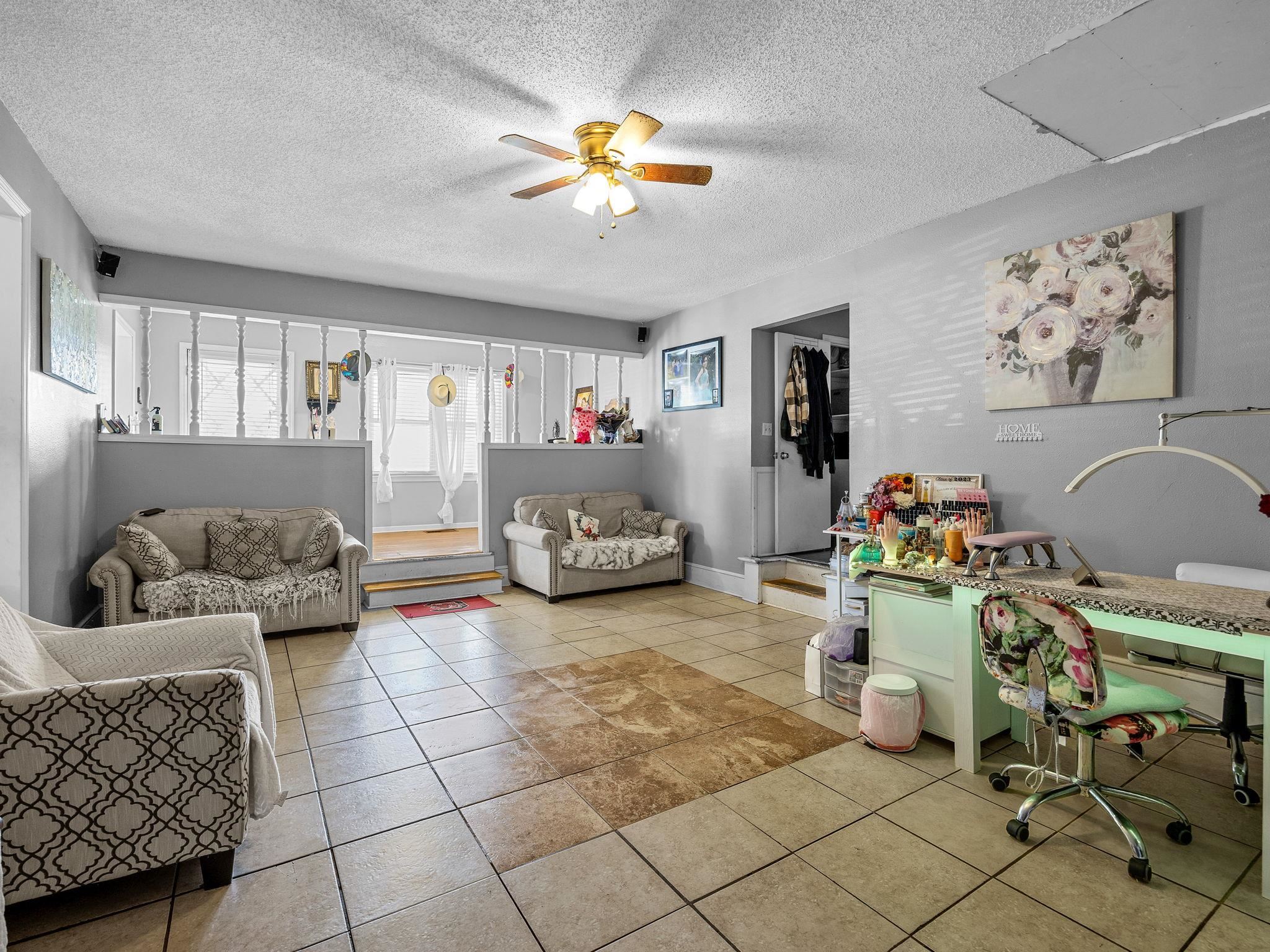 221 Sandifer Road Spartanburg, SC 29303 - Photo 10 of 34