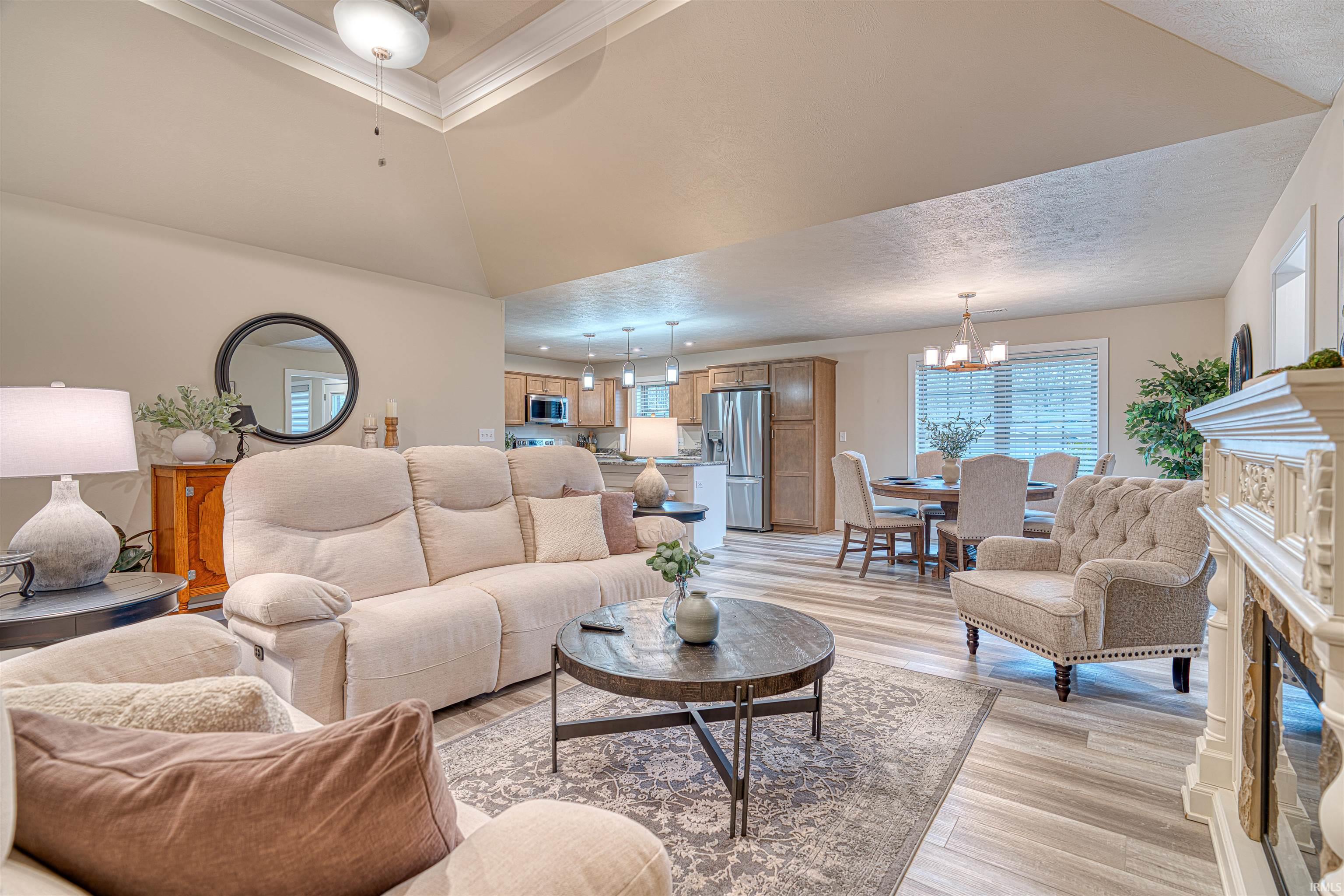 627 West 34th Street Jasper, IN 47546 - Photo 2 of 31