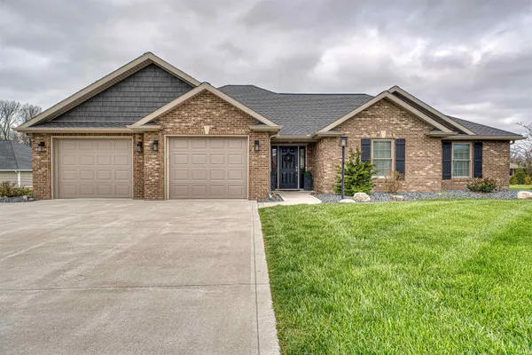 $399,900 | 627 West 34th Street, Jasper, IN 47546