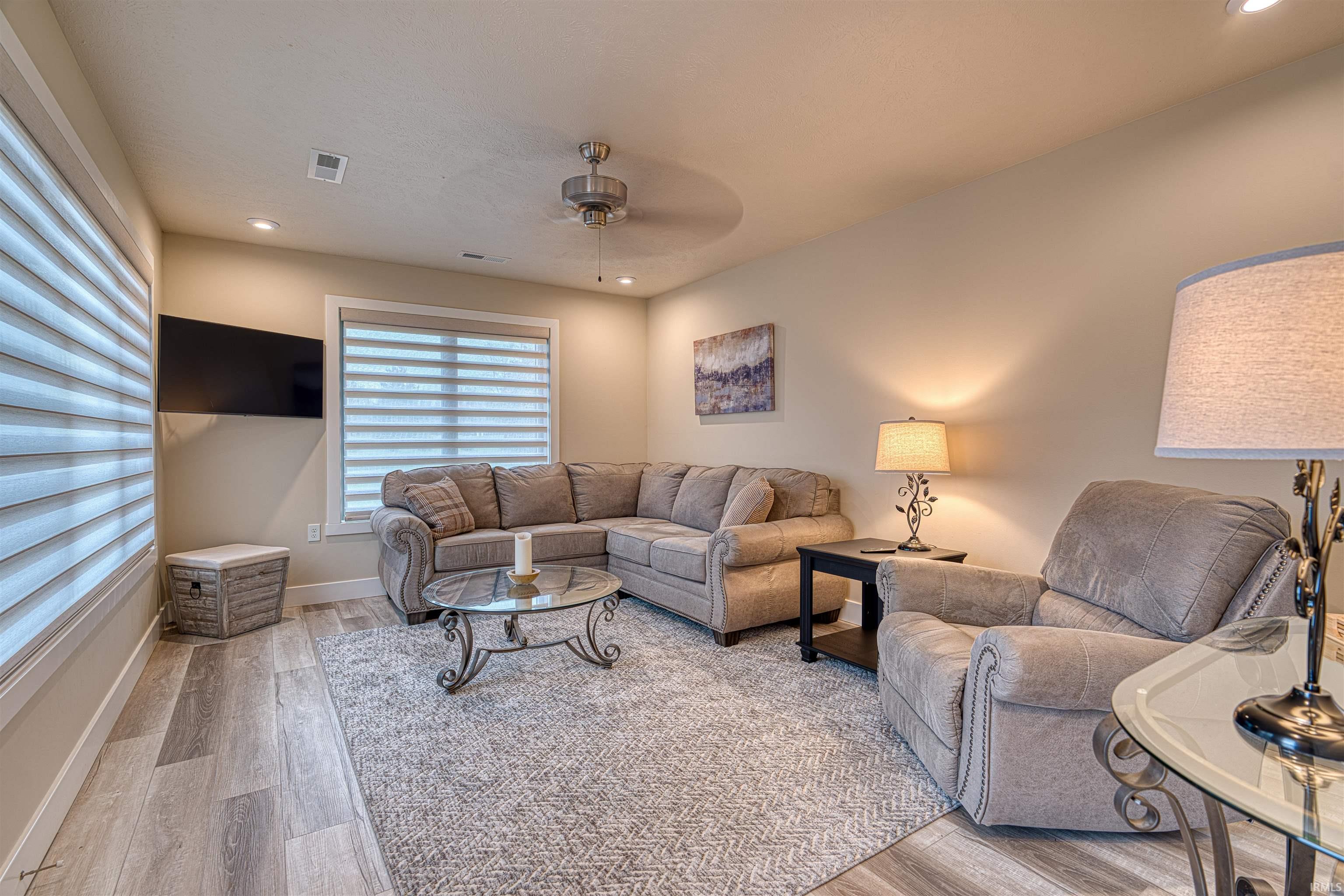 627 West 34th Street Jasper, IN 47546 - Photo 7 of 31