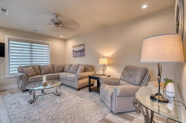 $399,900 | 627 West 34th Street, Jasper, IN 47546