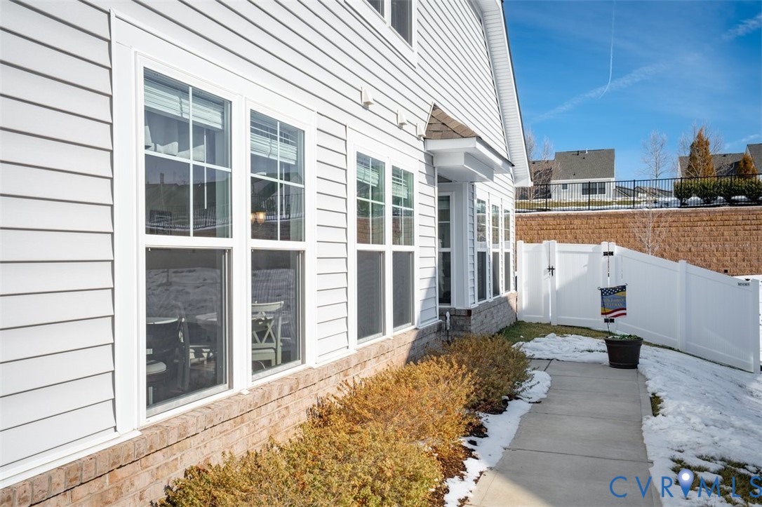 12813 Deep Wl Road Midlothian, VA 23112 - Photo 3 of 35