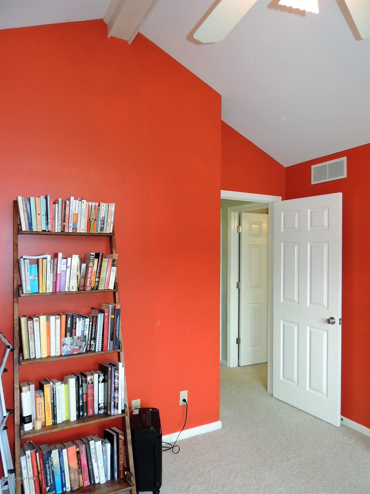 8213 Lacevine Road Louisville, KY 40220 - Photo 46 of 86 DSCN6551