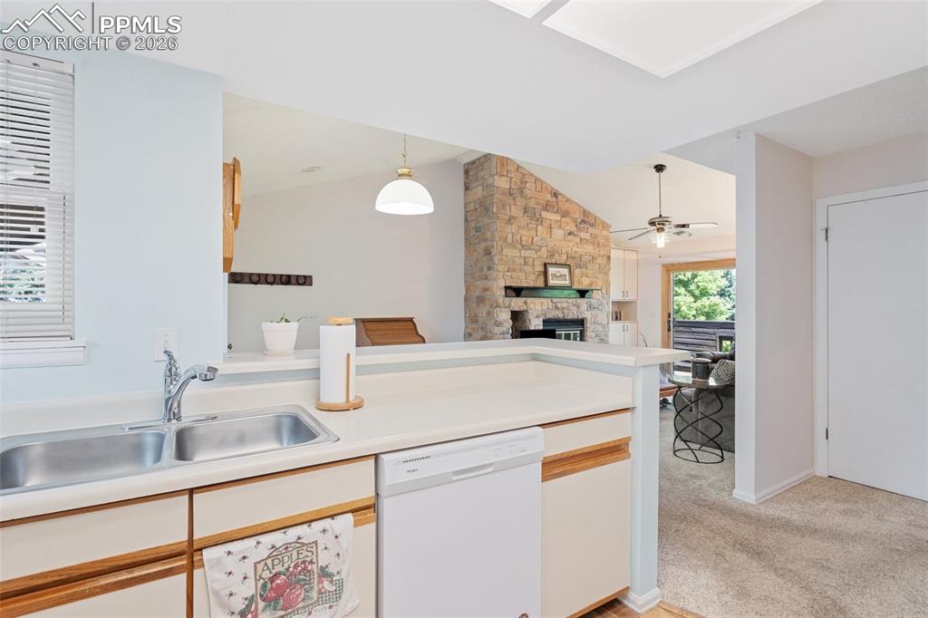 3021 Capstan Way Colorado Springs, CO 80906 - Photo 18 of 34