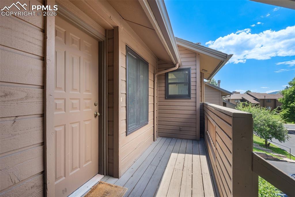 3021 Capstan Way Colorado Springs, CO 80906 - Photo 5 of 34