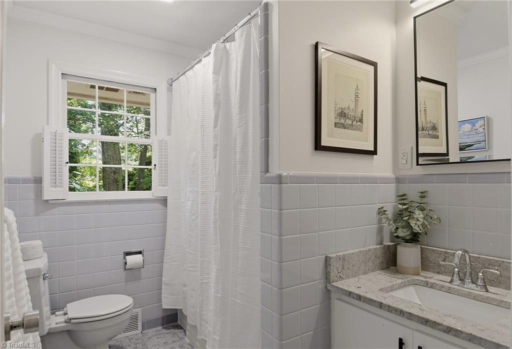 1117 Huntingdon Road Winston-Salem, NC 27104 - Photo 29 of 50