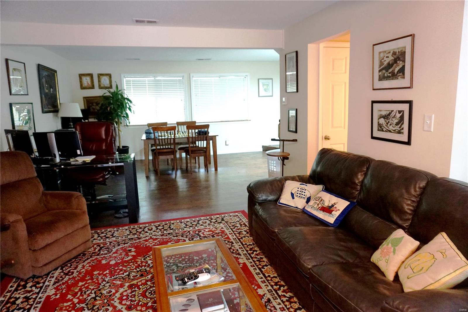 1373 Hampton Road St. Charles, MO 63303 - Photo 7 of 25 Gallery Image 7