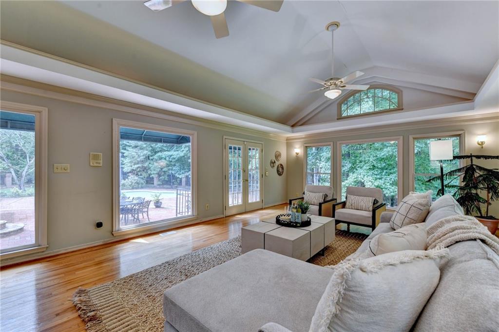385 5 Acre Road Alpharetta, GA 30004 - Photo 20 of 37