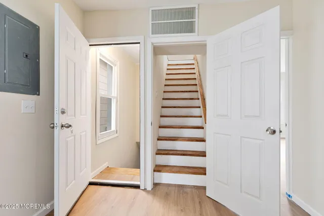 $2,500 | 216 Delaware Street, Unit 2, Elizabeth Port, NJ 07206