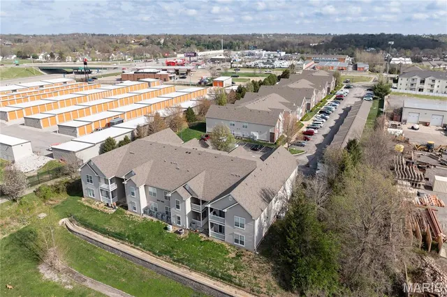 $5,700,000 | 6401 Brookfield Court Drive, St. Louis, MO 63129