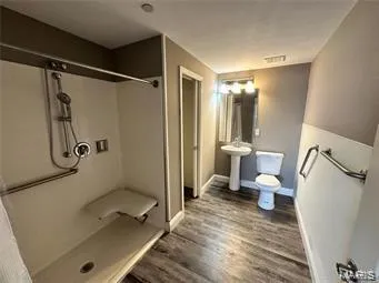 $5,700,000 | 6401 Brookfield Court Drive, St. Louis, MO 63129