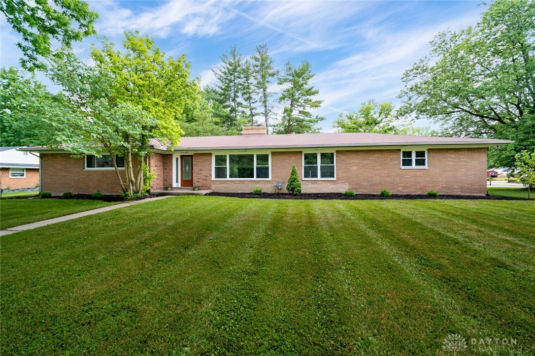 3749 East Patterson Road Beavercreek, OH 45430 - Photo 1 of 57