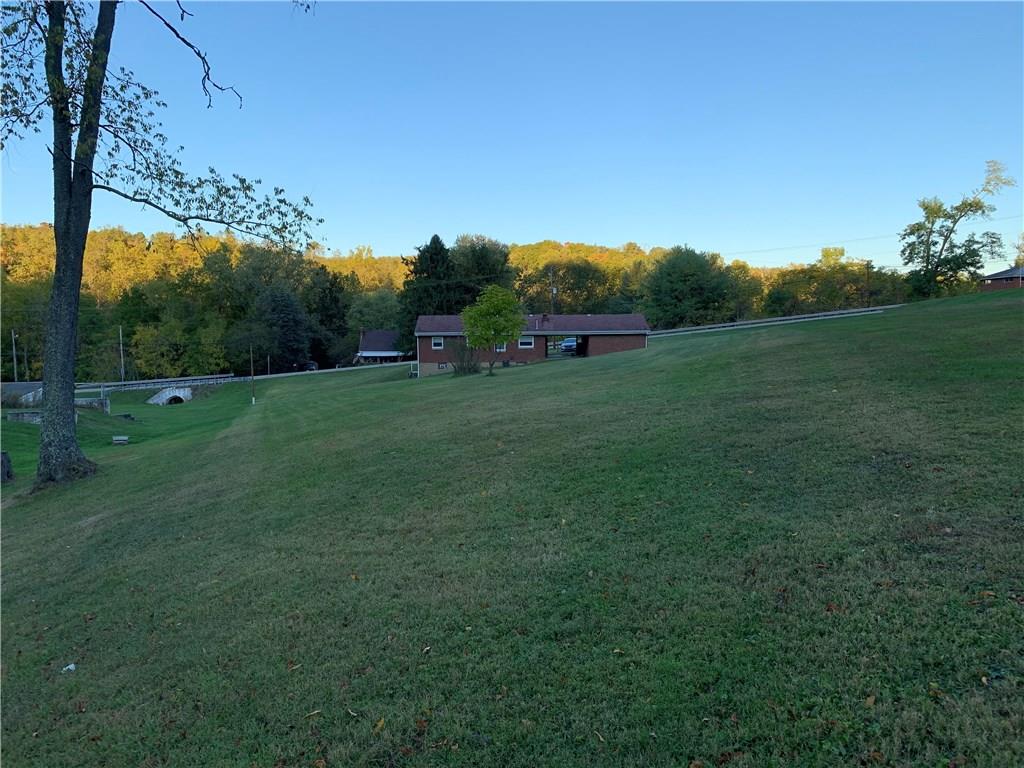 684 Simpson Howell Road Elizabeth, PA 15037 - Photo 16 of 18 Gallery Image 16