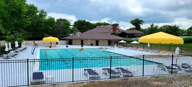 $619,900 | 239 Kerry Downs Drive, Dardenne Prairie, MO 63368