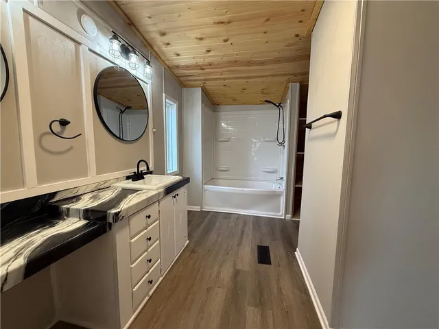 $120,000 | 104 East Missouri Street, Oregon, MO 64473