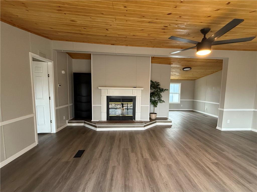 104 East Missouri Street Oregon, MO 64473 - Photo 3 of 19