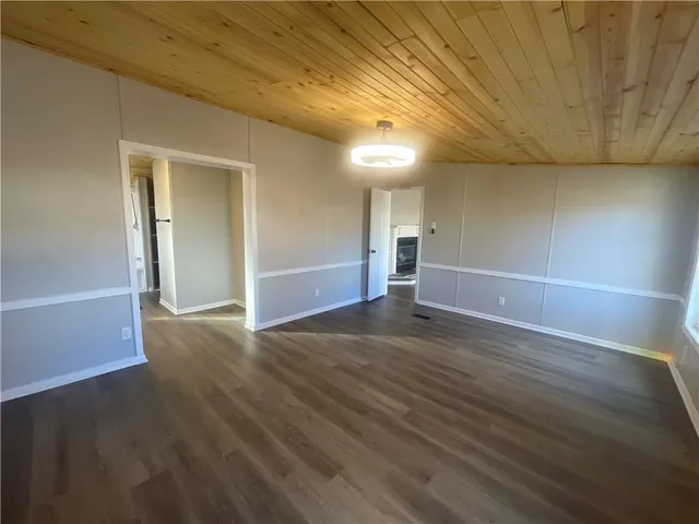 $120,000 | 104 East Missouri Street, Oregon, MO 64473