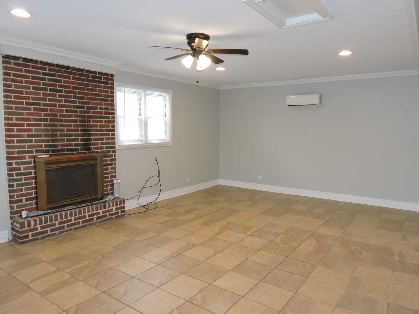 15328 Parkside Drive Markham, IL 60428 - Photo 10 of 23