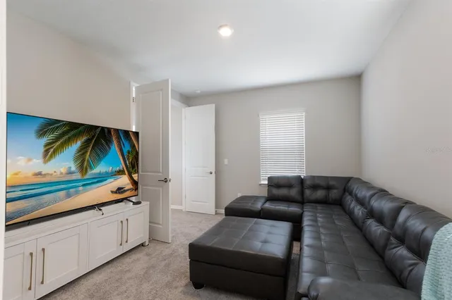 $4,650 | 9312 Tequila Sunrise Drive, Sarasota, FL 34241