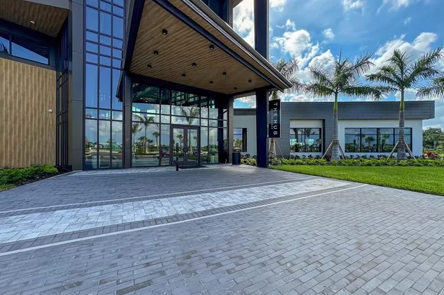 $4,650 | 9312 Tequila Sunrise Drive, Sarasota, FL 34241