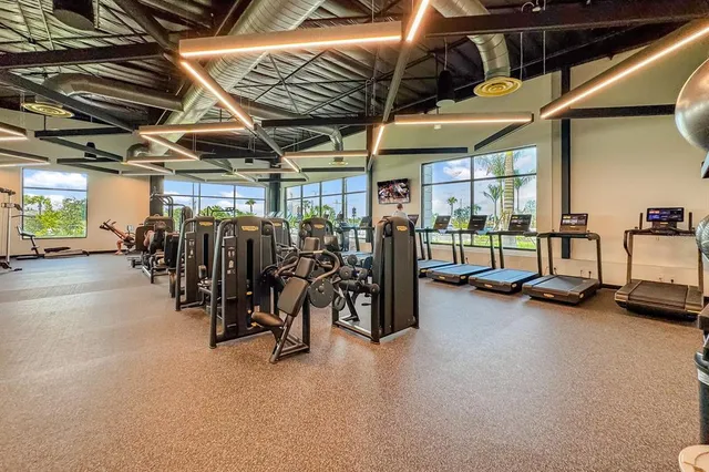 $4,650 | 9312 Tequila Sunrise Drive, Sarasota, FL 34241