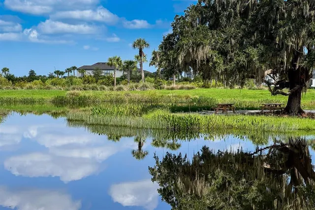 $4,650 | 9312 Tequila Sunrise Drive, Sarasota, FL 34241