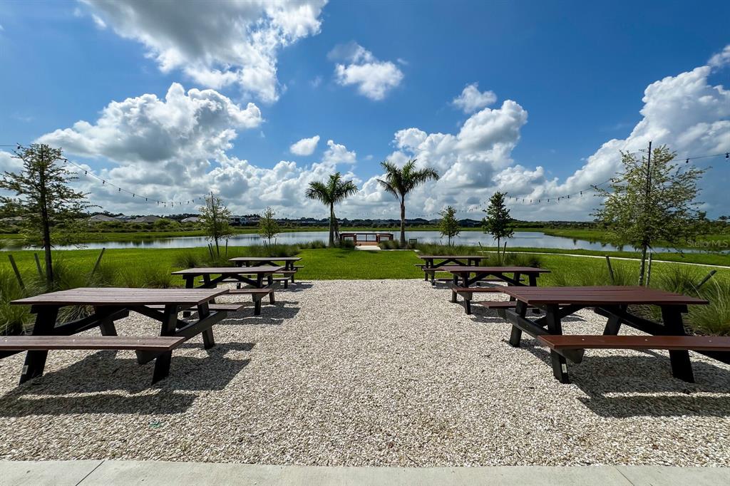 9312 Tequila Sunrise Drive Sarasota, FL 34241 - Photo 73 of 78