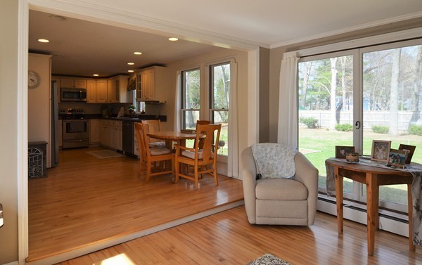 55 Lamson Road Barrington, RI 02806 - Photo 5 of 23 Gallery Image 5