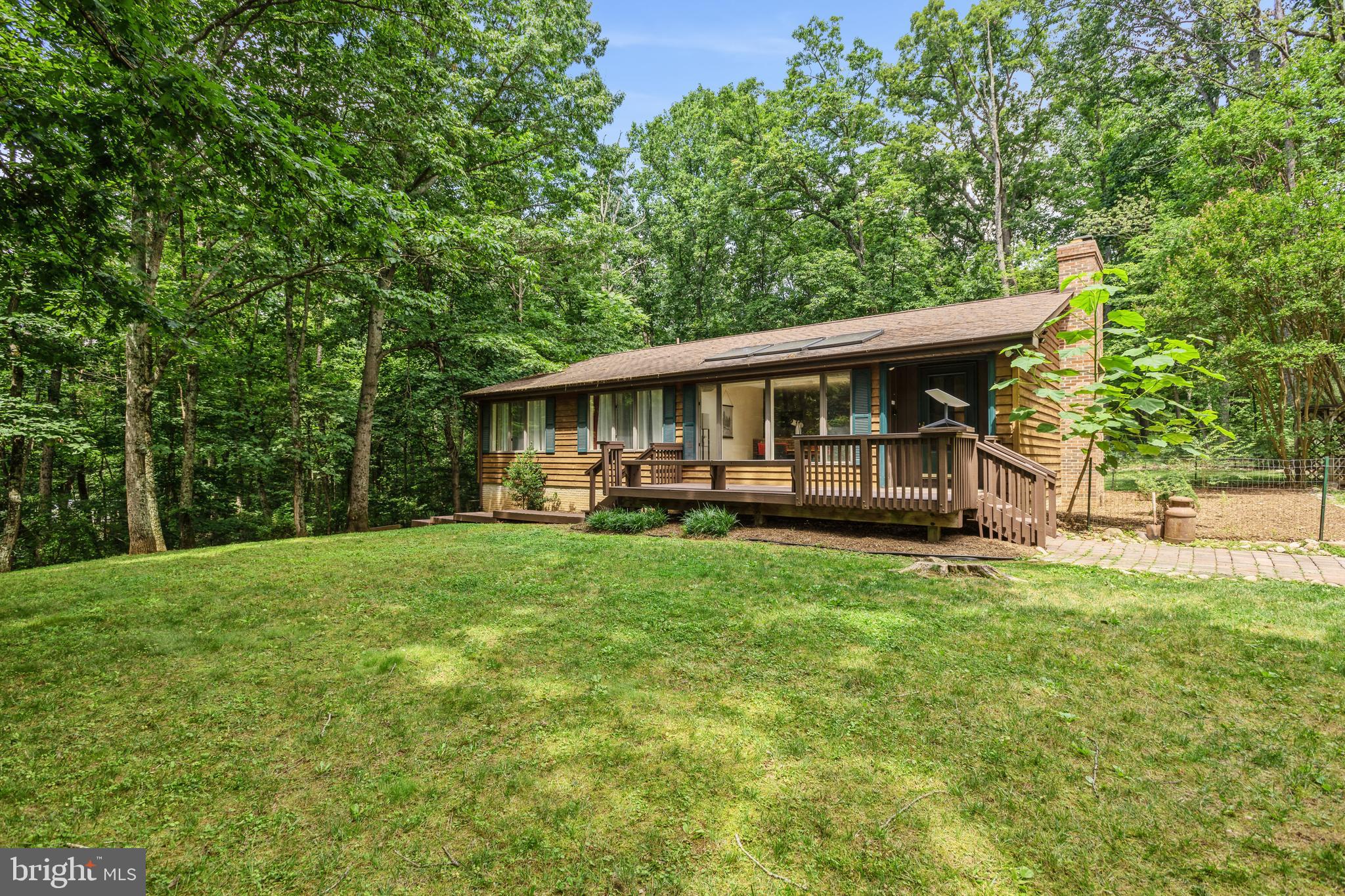 43536 Spinks Ferry Road Leesburg, VA 20176 - Photo 1 of 33 Front of home