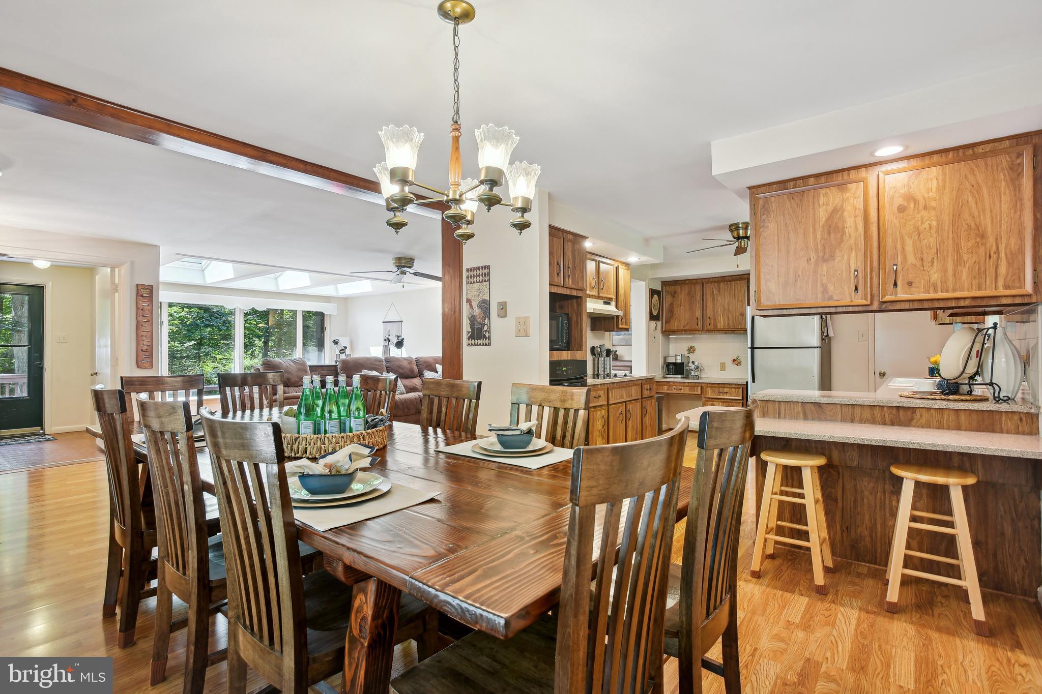 43536 Spinks Ferry Road Leesburg, VA 20176 - Photo 14 of 33 Dining room