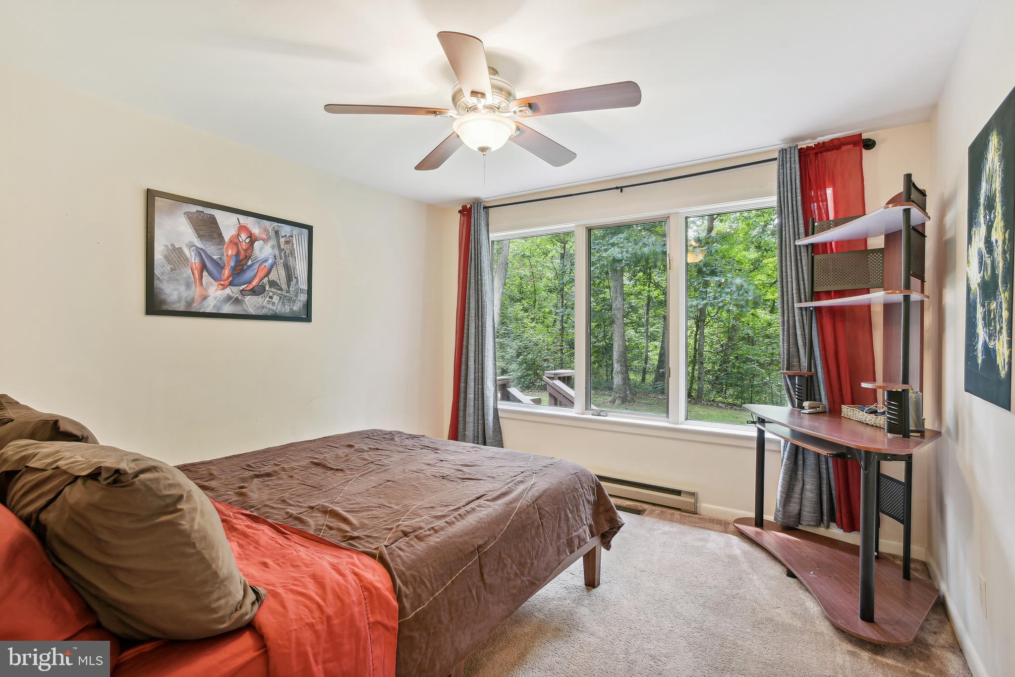 43536 Spinks Ferry Road Leesburg, VA 20176 - Photo 23 of 33 Second bedroom