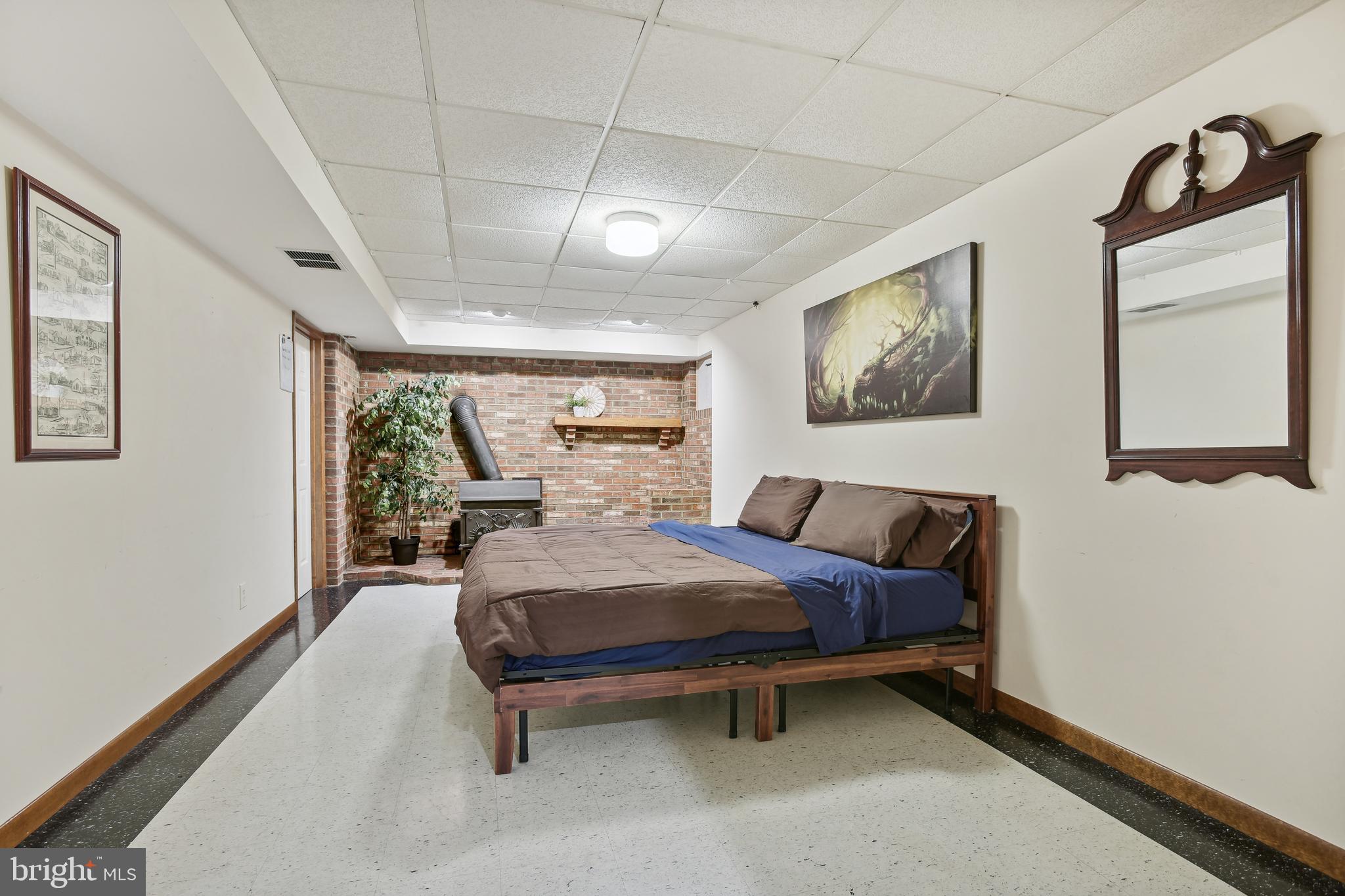 43536 Spinks Ferry Road Leesburg, VA 20176 - Photo 29 of 33 Den in basement