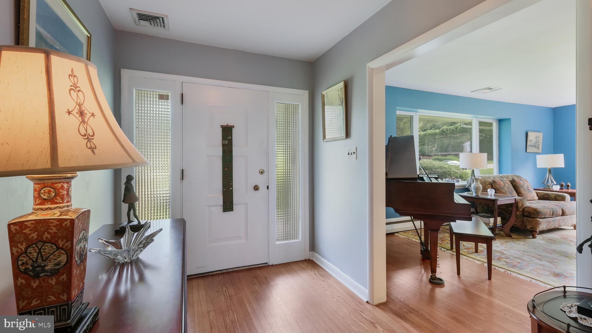 2896 Gradyville Road Broomall, PA 19008 - Photo 6 of 34 Gallery Image 6