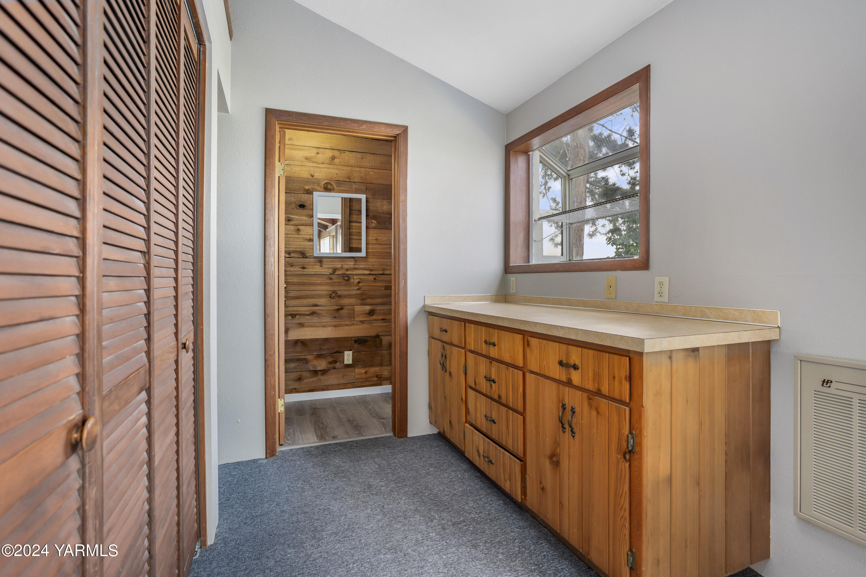 149402 McCreadie Road Prosser, WA 99350 - Photo 26 of 58 a view of an entryway door