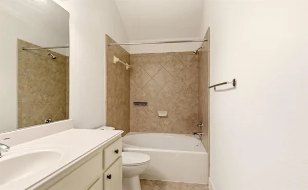 $3,850 | 4525 West University Boulevard, Dallas, TX 75209