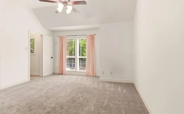 $3,850 | 4525 West University Boulevard, Dallas, TX 75209